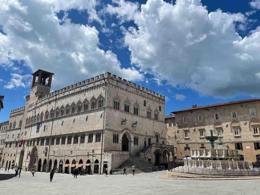 Perugia Home Apartment La Finestra Di Fronte Extérieur photo
